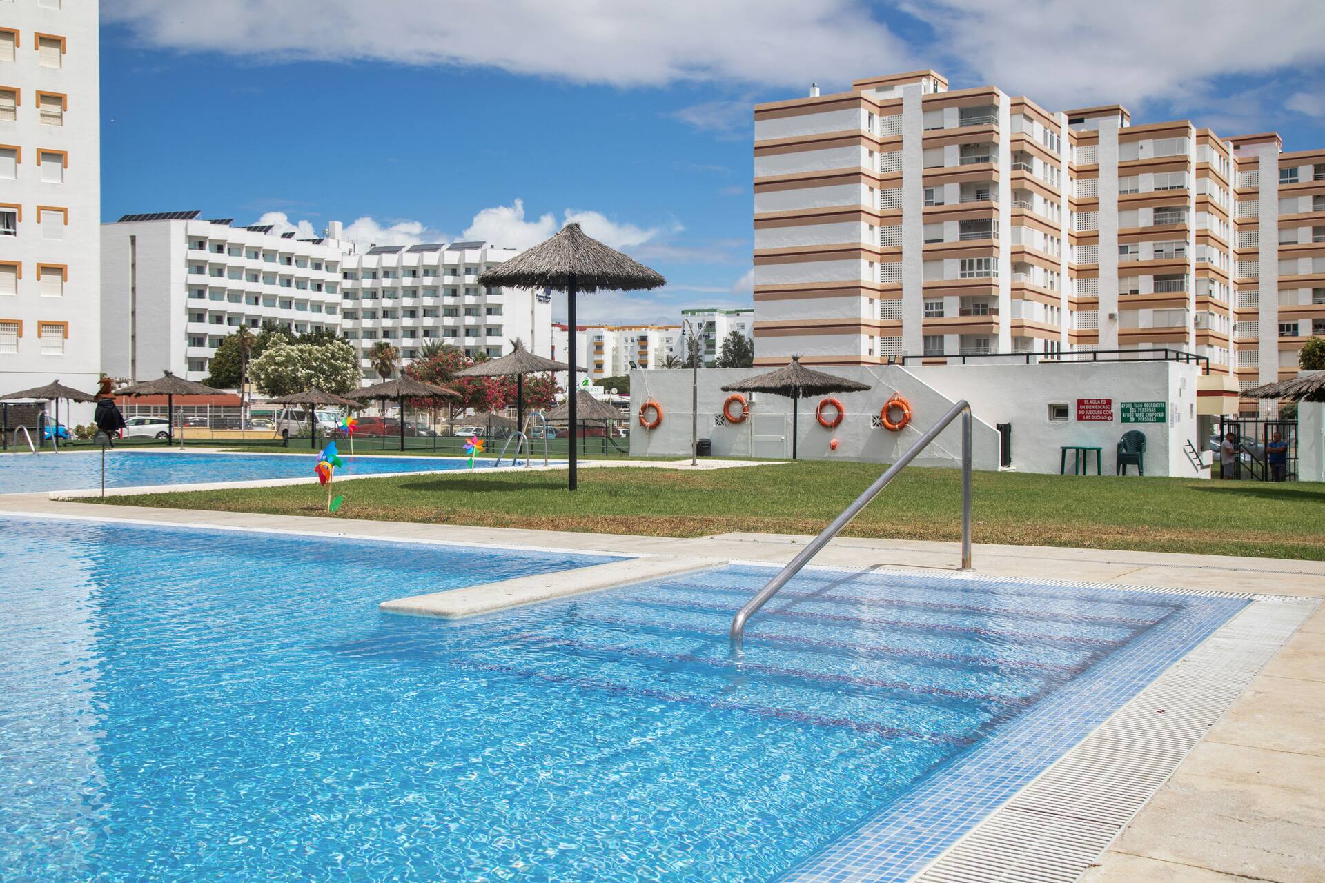 Apartamento \"Brisa Marina\" con piscina compartida y Wi-Fi