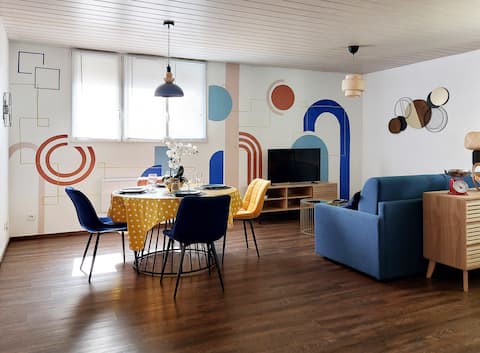 Mem’s, ground floor near the A35 motorway, washer