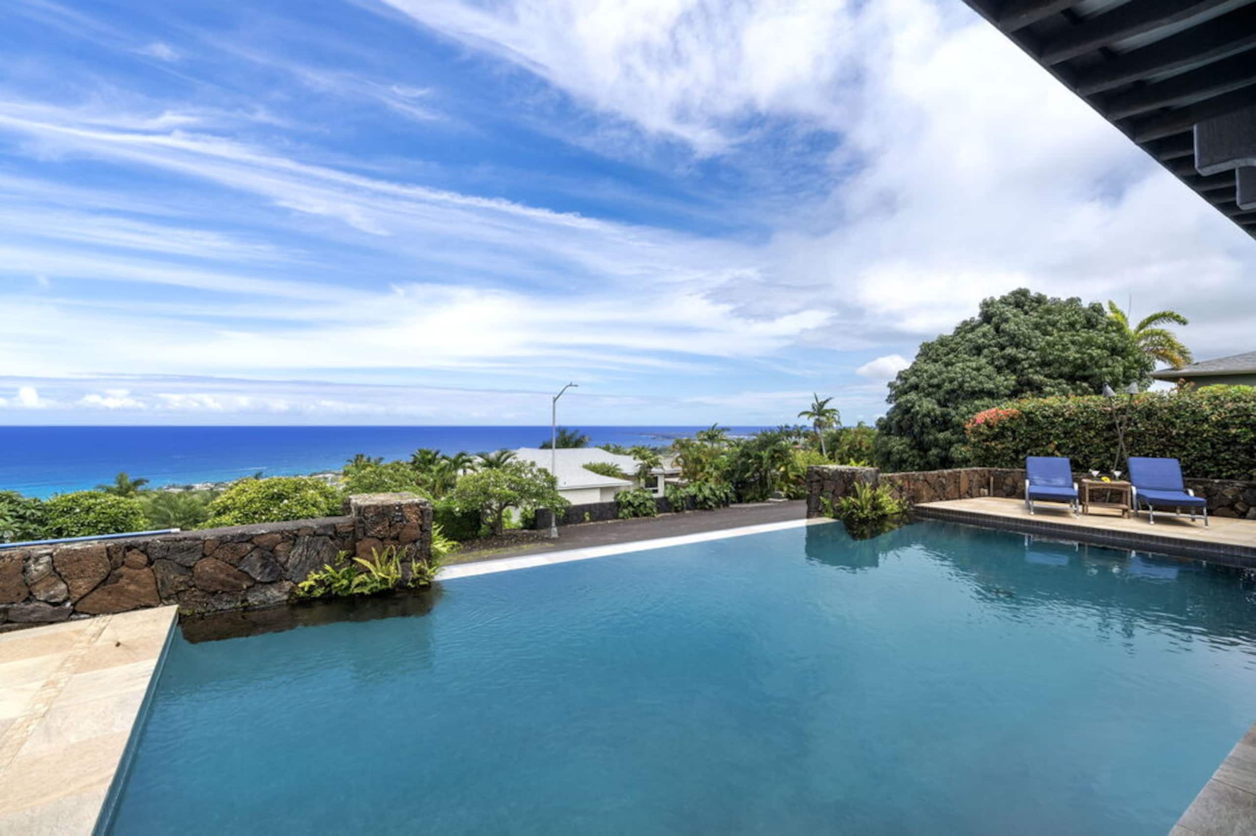 Home in Kailua-Kona · ★5.0 · 3 bedrooms · 4 beds · 2.5 baths - Image 52