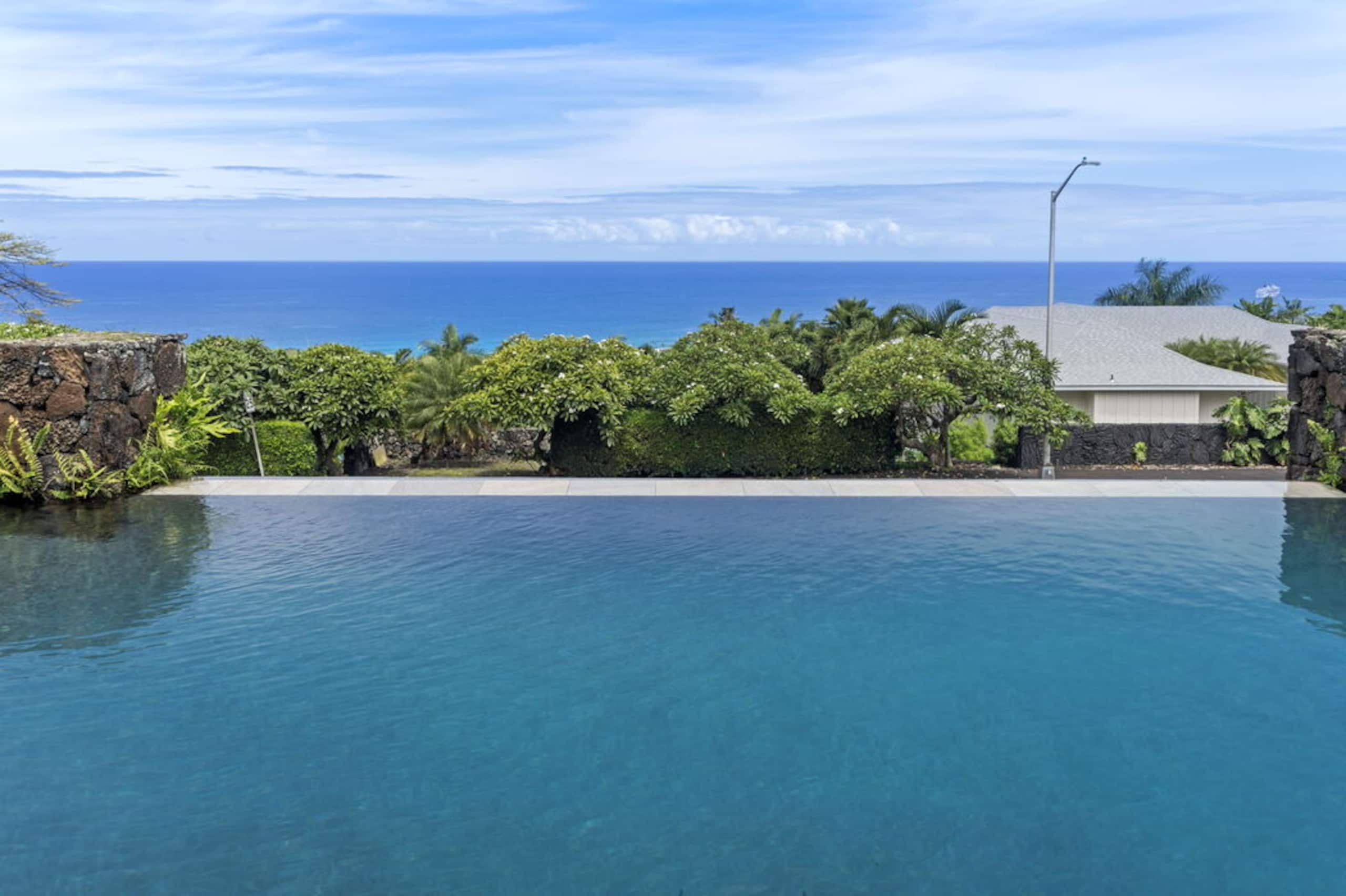 Home in Kailua-Kona · ★5.0 · 3 bedrooms · 4 beds · 2.5 baths - Image 49