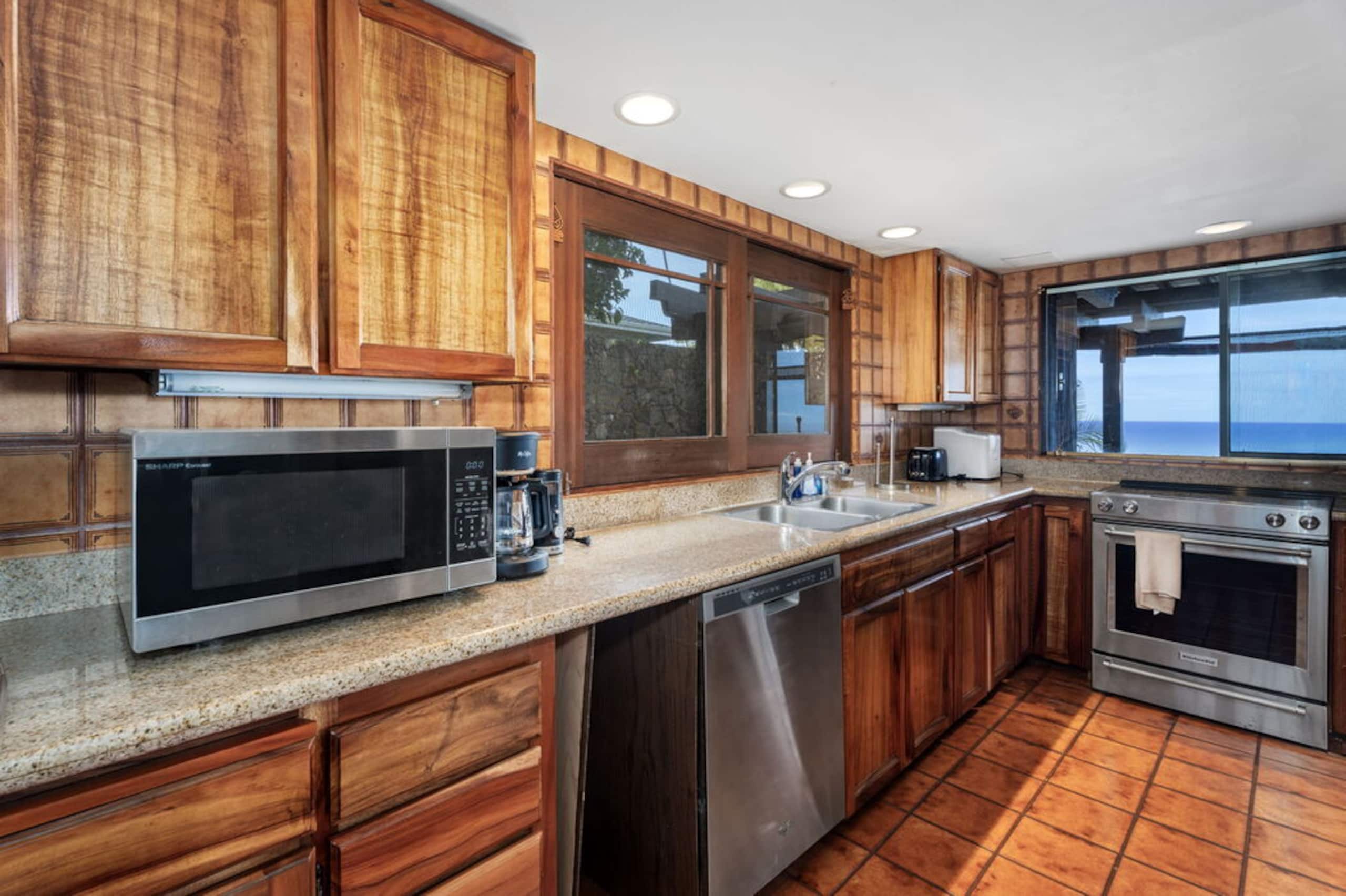 Home in Kailua-Kona · ★5.0 · 3 bedrooms · 4 beds · 2.5 baths - Image 18