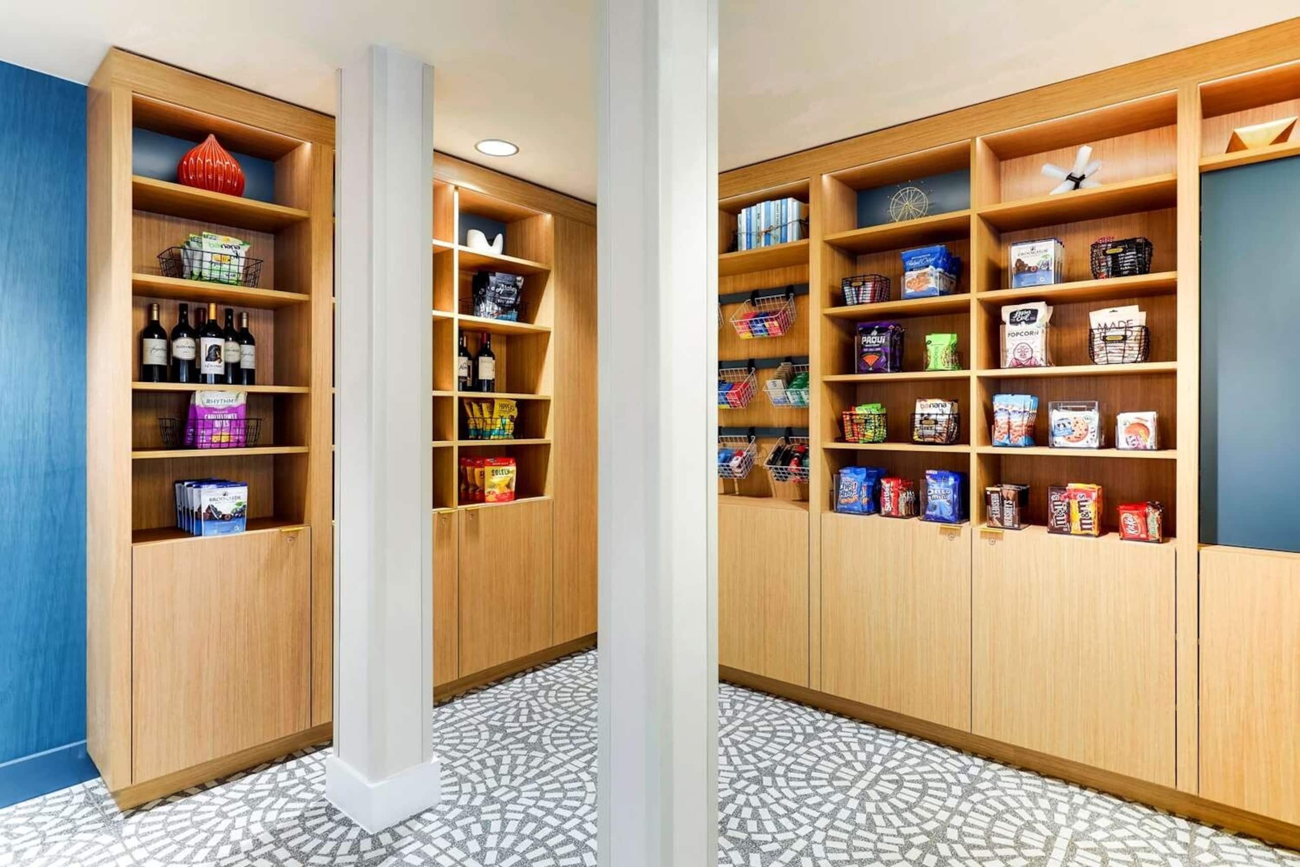 Hotel in South San Francisco · ★4.54 · 2 bedrooms · 2 private baths - Image 12