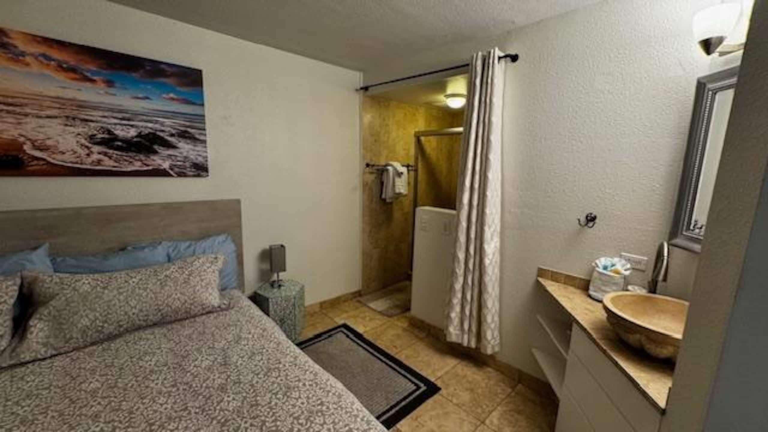 Condo in Kihei · ★5.0 · 1 bedroom · 2 beds · 2 shared baths - Image 21