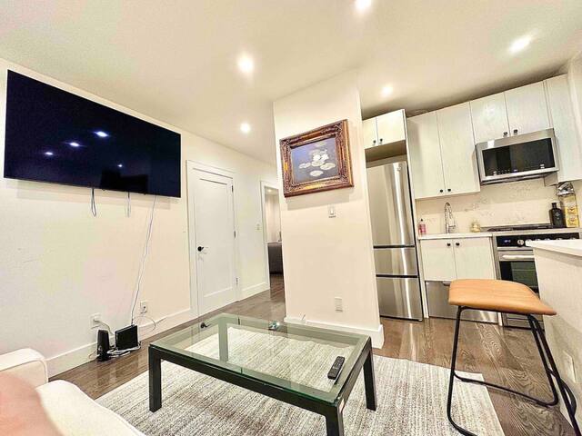 Prime soho 2 bedroom gallery image 2