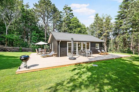 Beautiful newly built house in lovely.