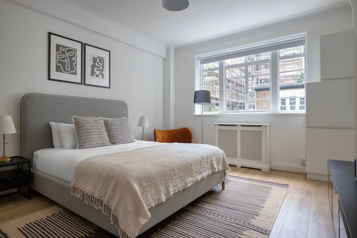 Blueground | Bloomsbury, Nr Universities & Tube - London