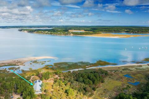 Stunning Views w/ Private Beach on Lt. Island!