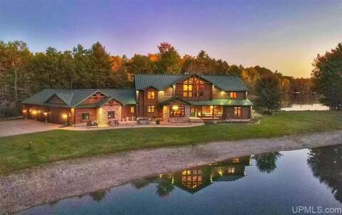 River Ridge Lodge