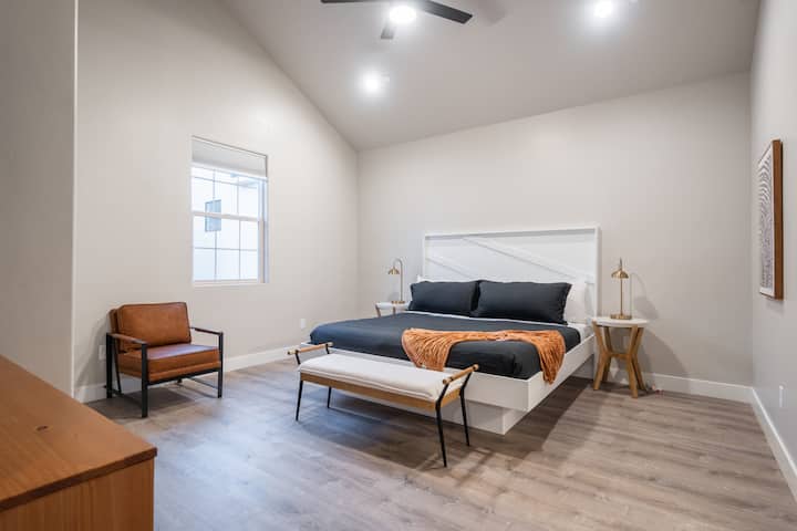 Dormitorio de tamaño king