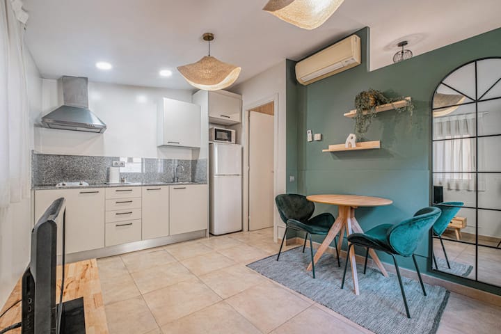 Studio Close To Sants Station For Monthly Stays - Barcelona