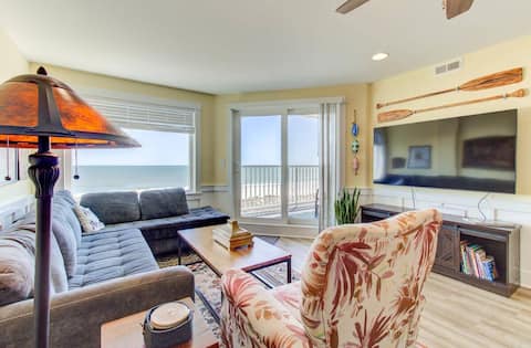 Carolina Surf: 3BR Condo w/ Stunning Ocean Views