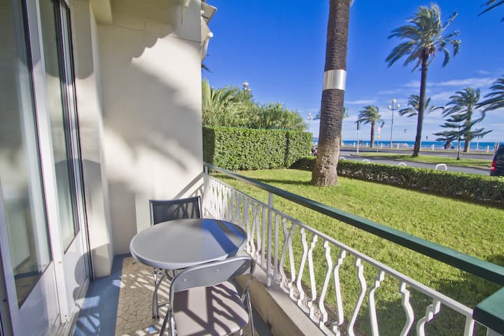 Garden Floor Condo With Promenade Sea View - Nizza