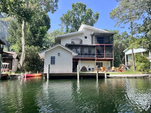 Manatee Lodge | Homosassa's best kept secret