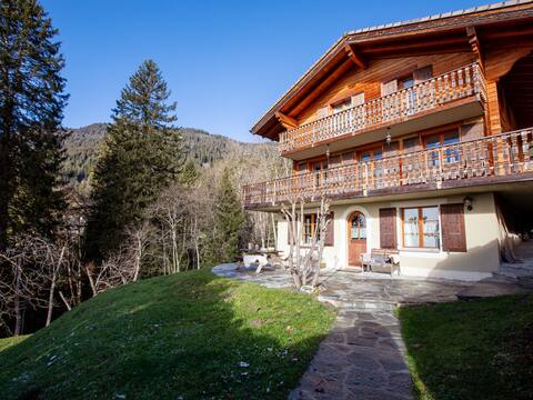 Chalet Tetras by Interhome