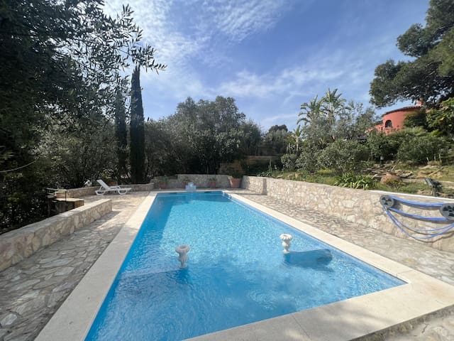 Holiday rental appartment with swimming pool in Be gallery image 2