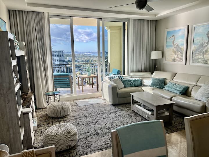 Luxury Ocean Views From Spacious Condo Unit 1802 - Riviera Beach, FL