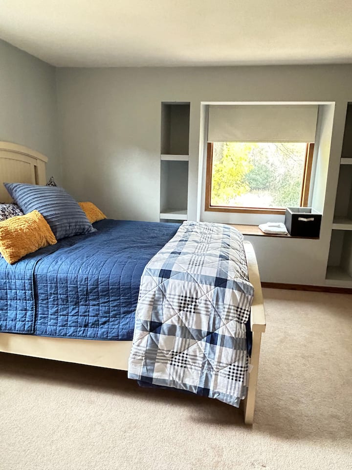 Основна спалня