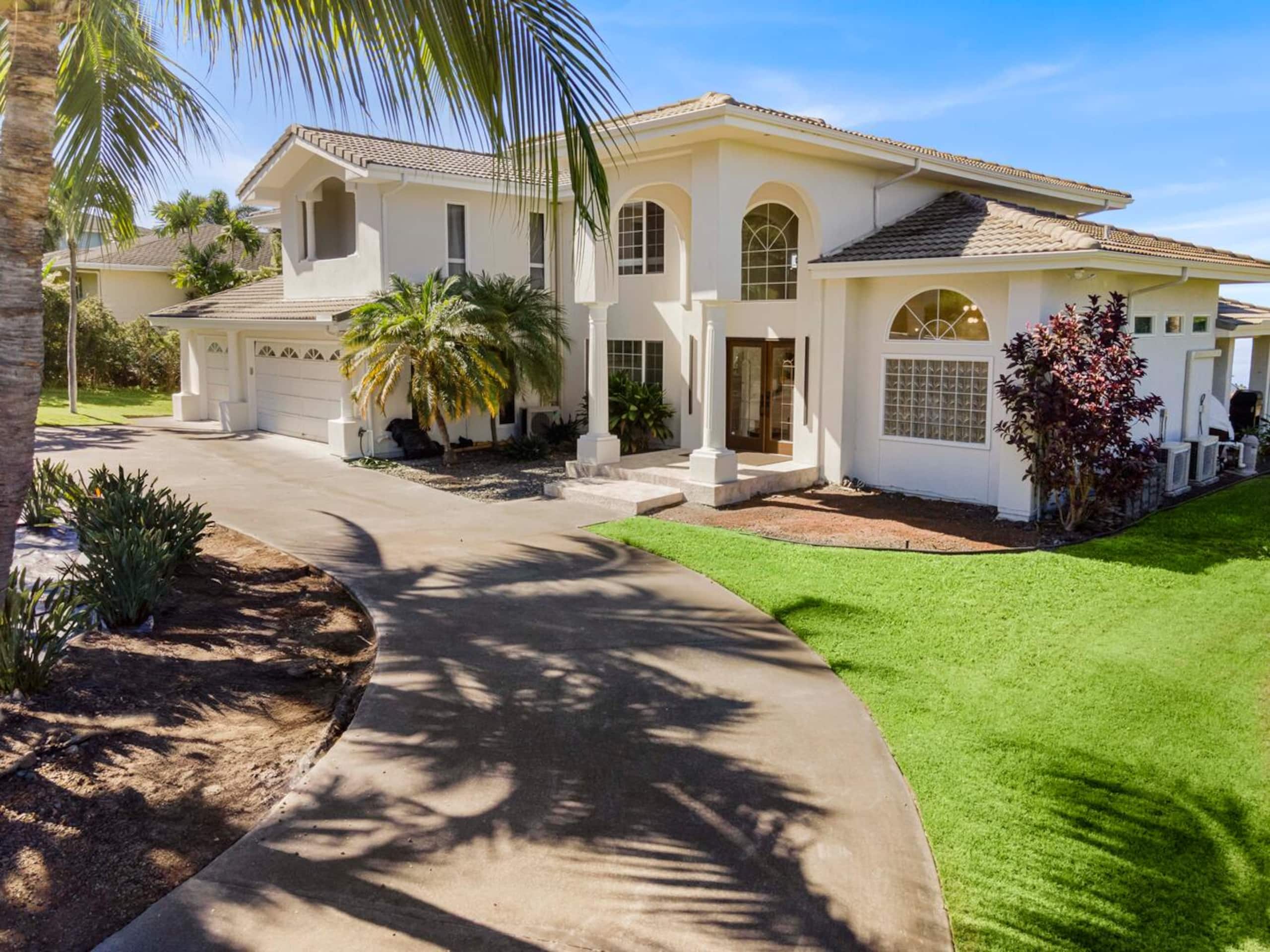 Home in Kailua-Kona · ★4.53 · 3 bedrooms · 6 beds · 3 baths - Image 42