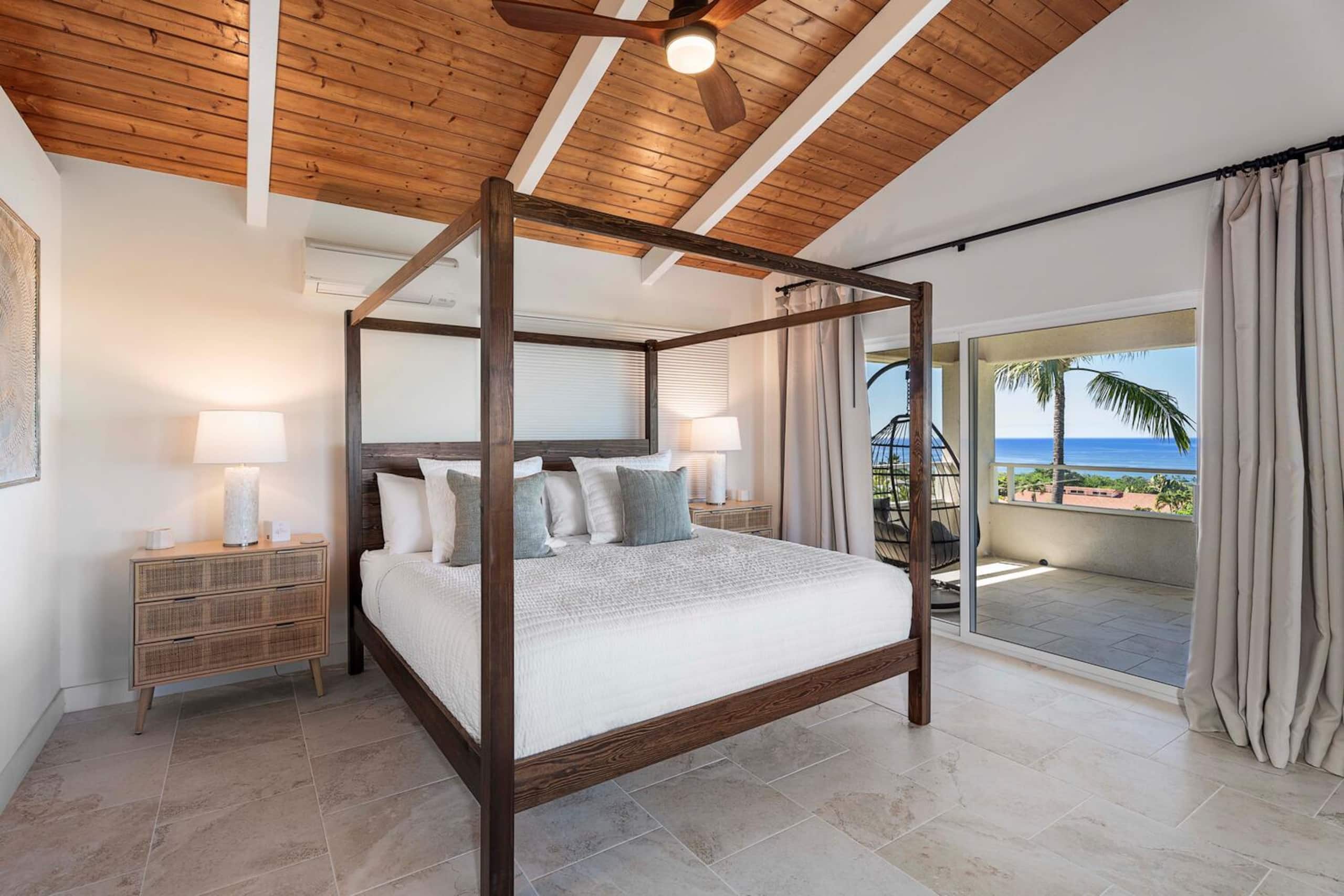 Home in Kailua-Kona · ★4.53 · 3 bedrooms · 6 beds · 3 baths - Image 2