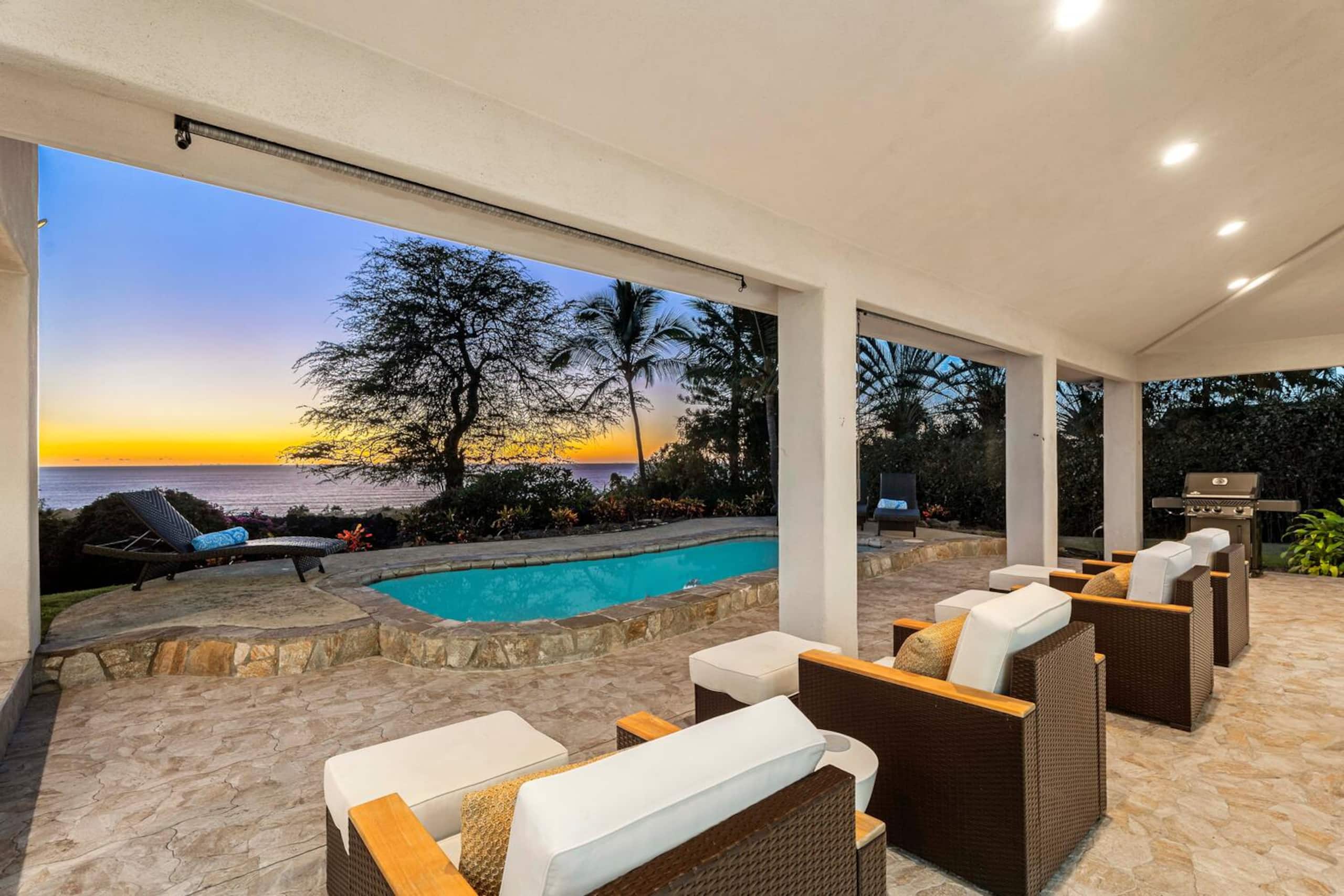 Home in Kailua-Kona · ★4.53 · 3 bedrooms · 6 beds · 3 baths - Image 17