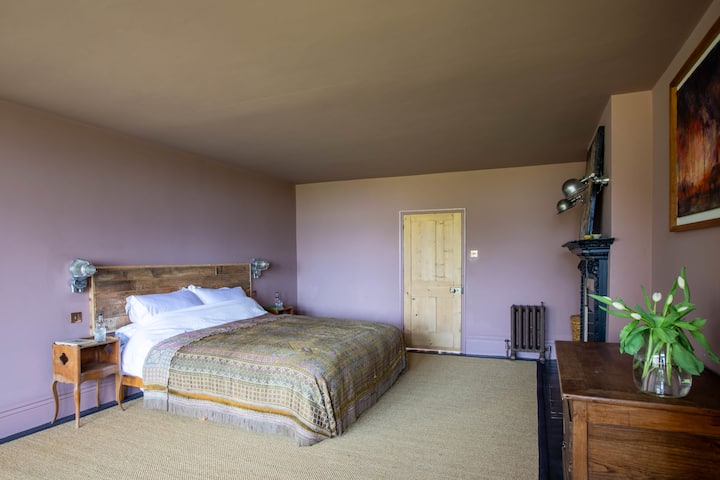 Hlavná spálňa s manželskou posteľou