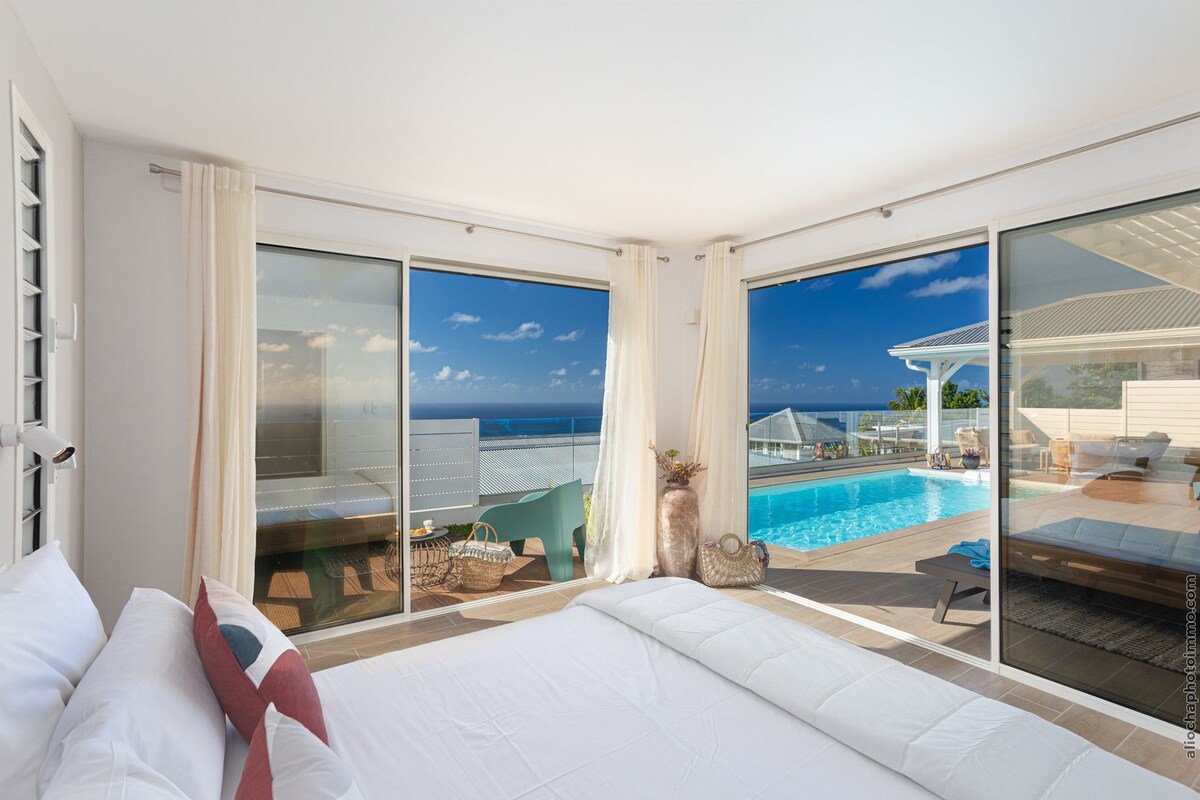 Merr me qira vilën Libre Lune në Sainte-Luce. Shijo tarracën dhe pishinën me pamje nga deti.