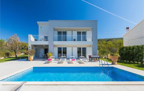 Villa Deborah