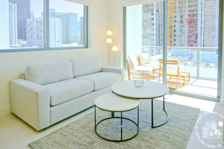 Sleek Urban Living Stylish 1br In Brickell - Miami