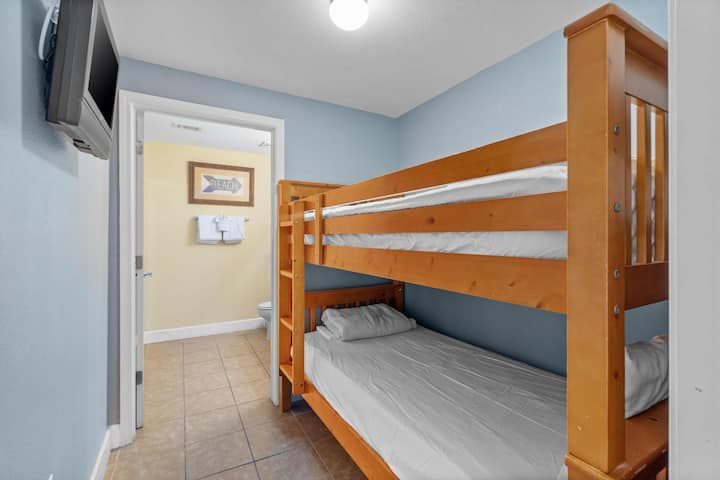 Chumba cha ghorofa kilicho na vitanda 2 pacha