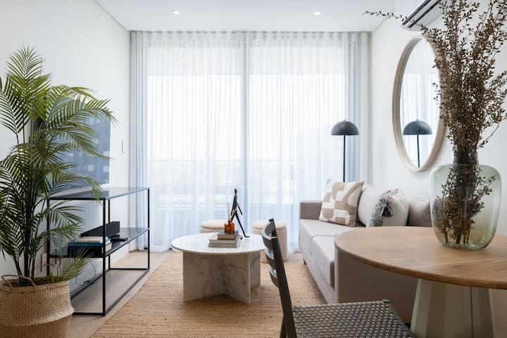 Newlands Peak Southern Cross