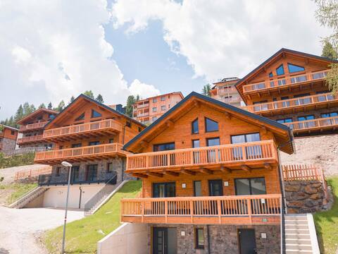 Holiday Apartment with hot tub
