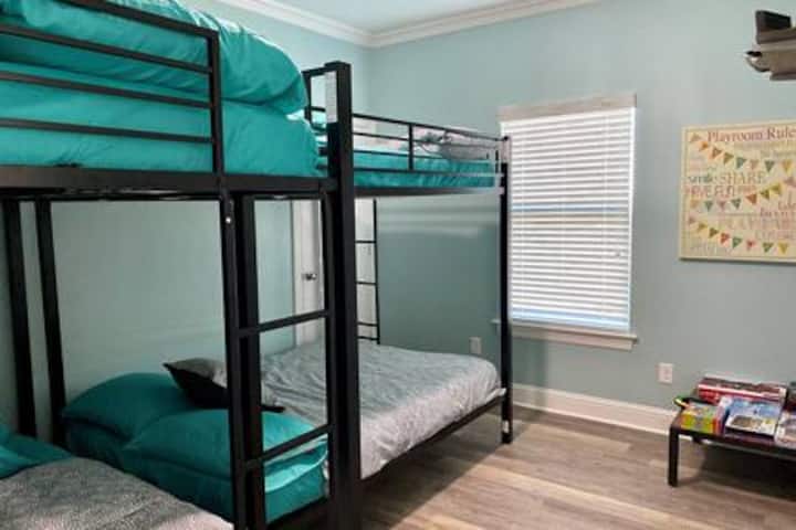 2nd Bedroom with two Full-over-Full bunk beds.