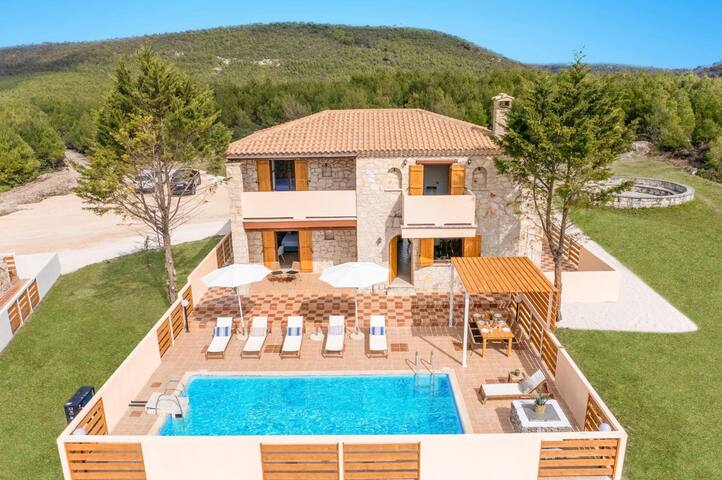 Listing in Zakinthos