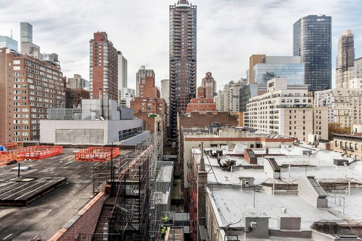 Blueground | Lenox Hill, elevator, nr art gallery image 4
