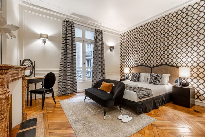 Sweet Inn managed Airbnb listing 3