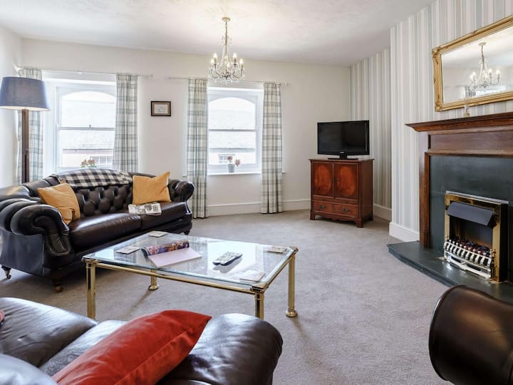 3 Bed In Pembroke (Oc-83322) - Pembroke Dock