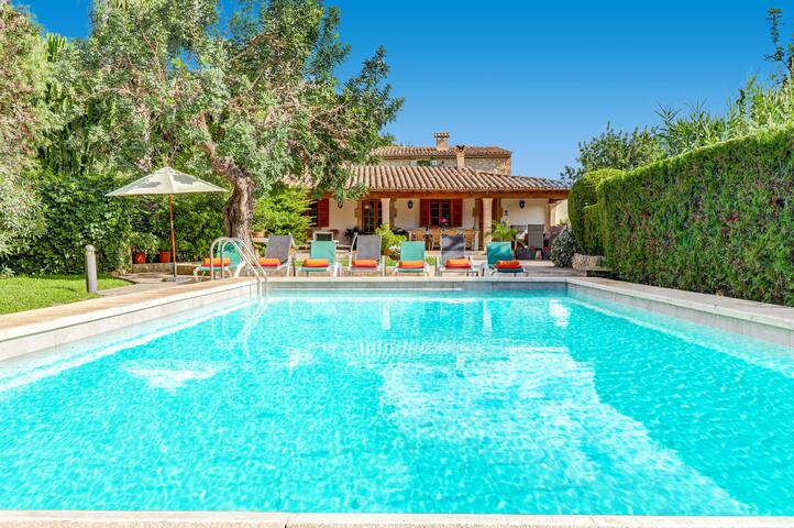 Villa Ca’n Segui by Villa Plus