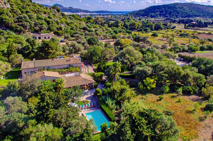 Villa Ca’n Segui by Villa Plus gallery image 3