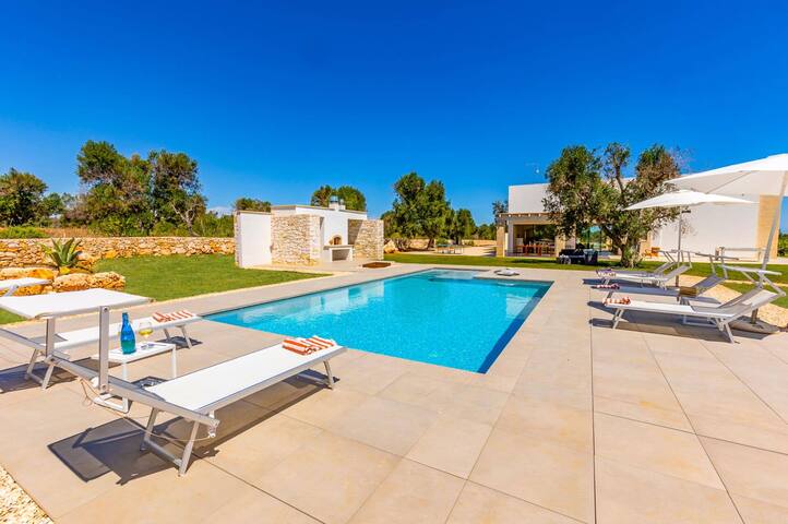 Villa La Scaledda by Villa Plus gallery image 2