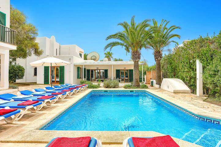 Villa Rigo by Villa Plus