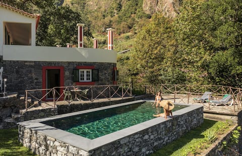 Casa do Lanço - Malvasia by An Island Apart