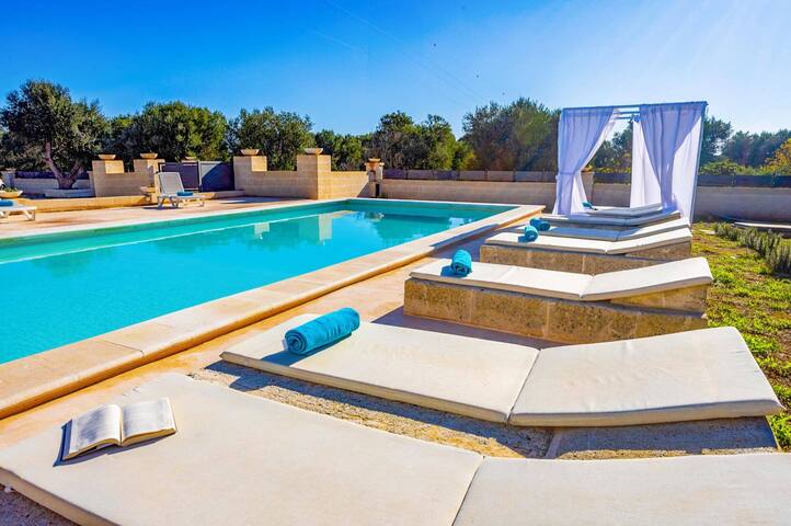 Villa Santa Lucia by Villa Plus gallery image 2