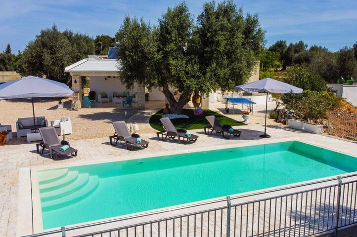 Villa Tiffany by Villa Plus gallery image 2