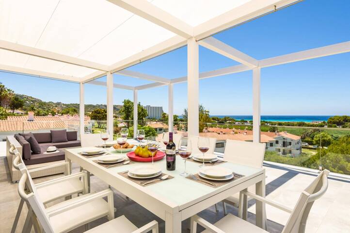 Villa Dolce Vita by Villa Plus gallery image 4