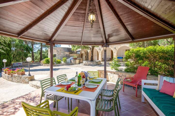 Villa Trullo Lumise by Villa Plus gallery image 5