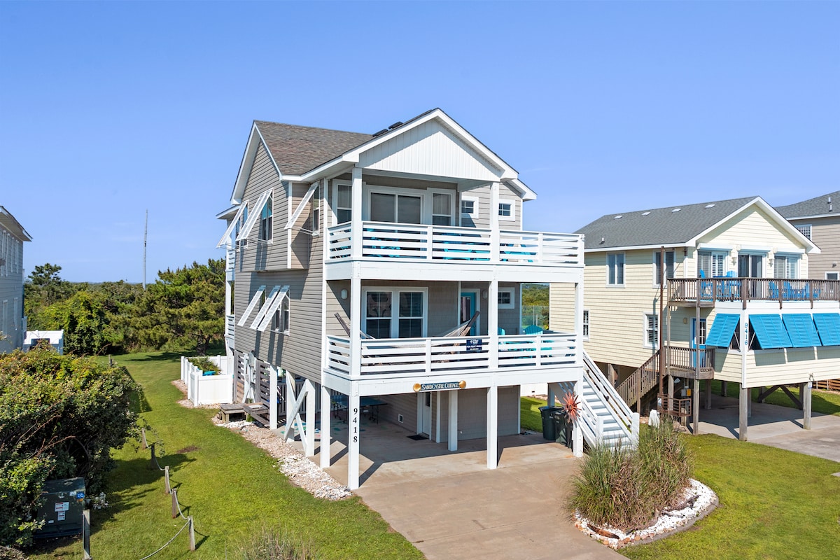 Sand Castle Cottage: Semi-Oceanfront | Renovated