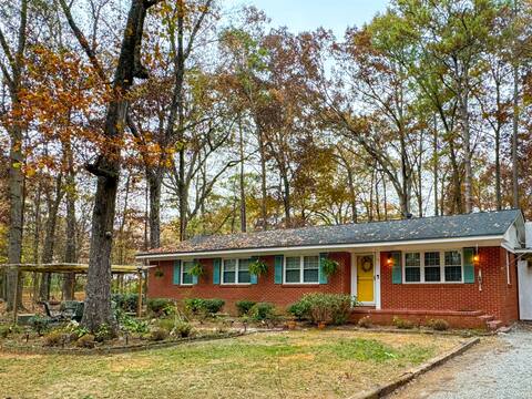 Private 4BR Oasis in the City, near Tennis Center