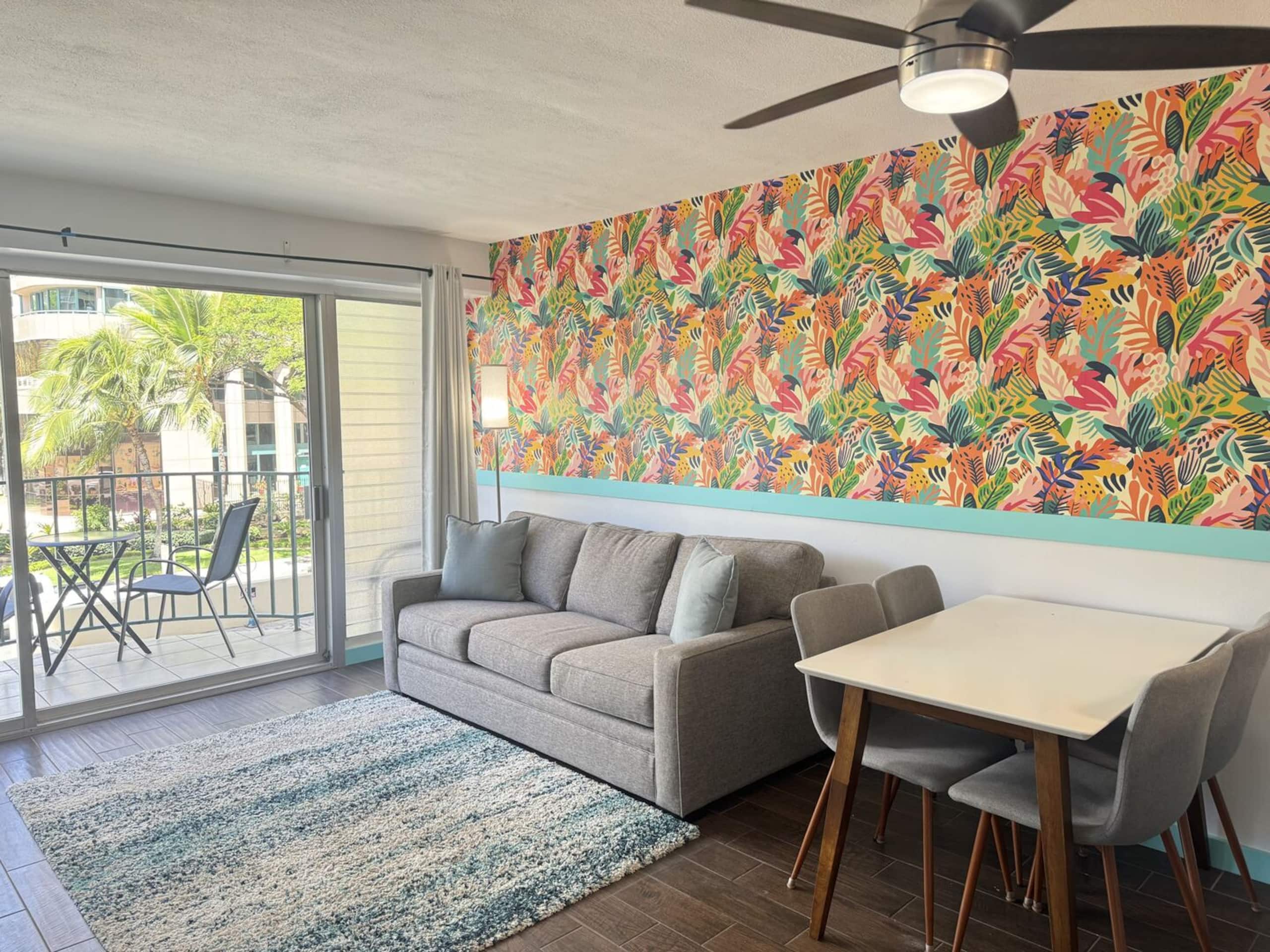 Condo in Honolulu · ★4.48 · 2 bedrooms · 4 beds · 1 private bath - Image 1