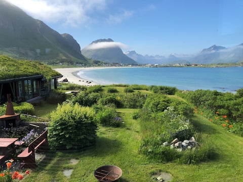 Nordbo - unique place overlooking Rambergstranda