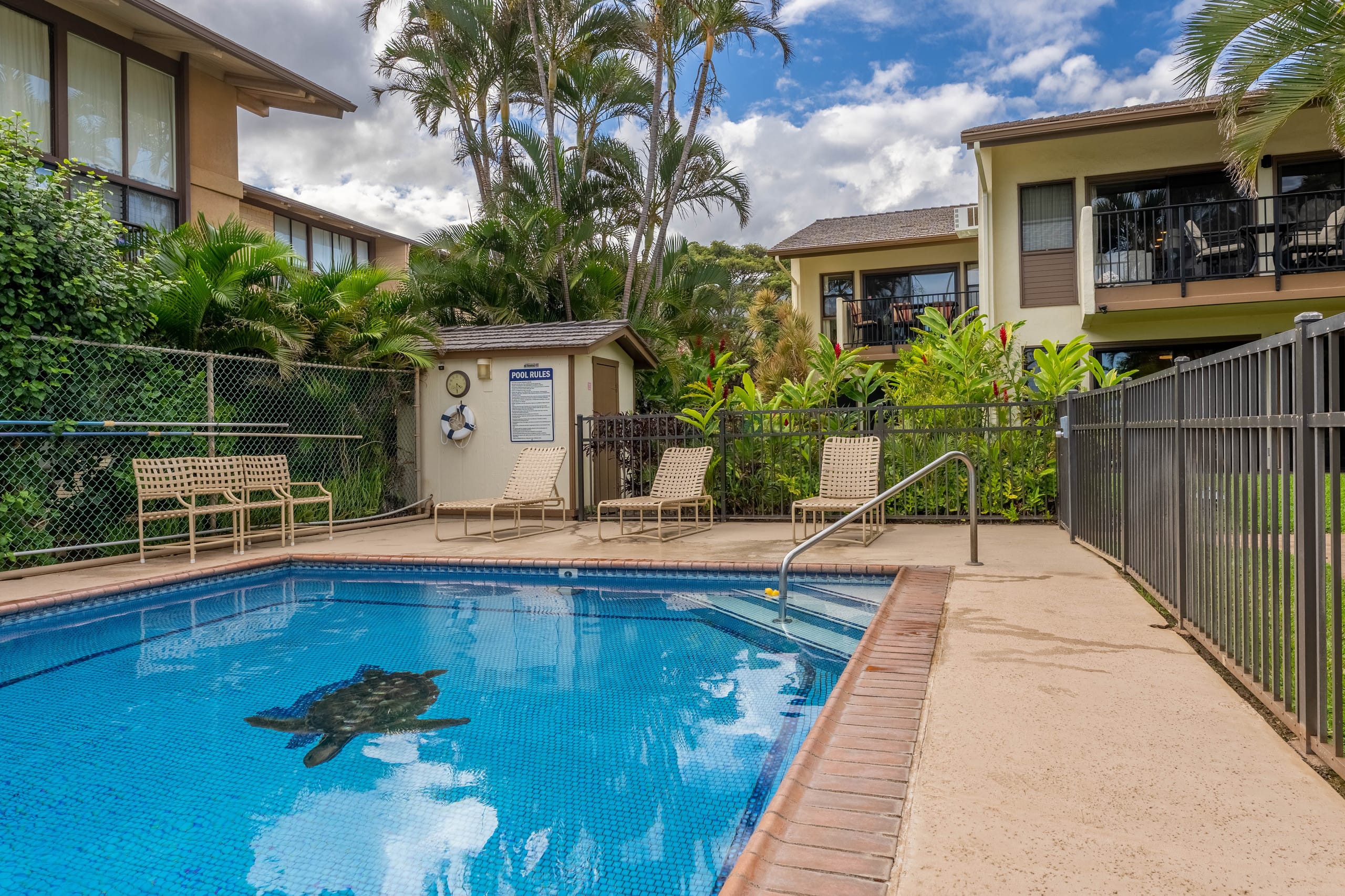 Condo in Wailuku · ★4.74 · 2 bedrooms · 4 beds · 2 baths - Image 37